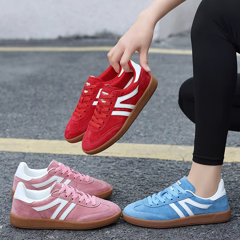 2552 Chaussures d'entraînement classiques allemandes