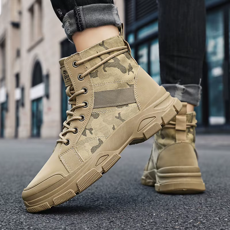 Bottes militaires pour hommes