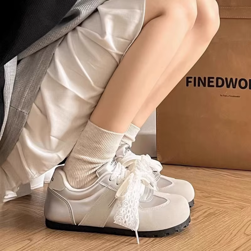 Baskets de style ballet pour femmes – Chaussures plates décontractées à nœud en dentelle