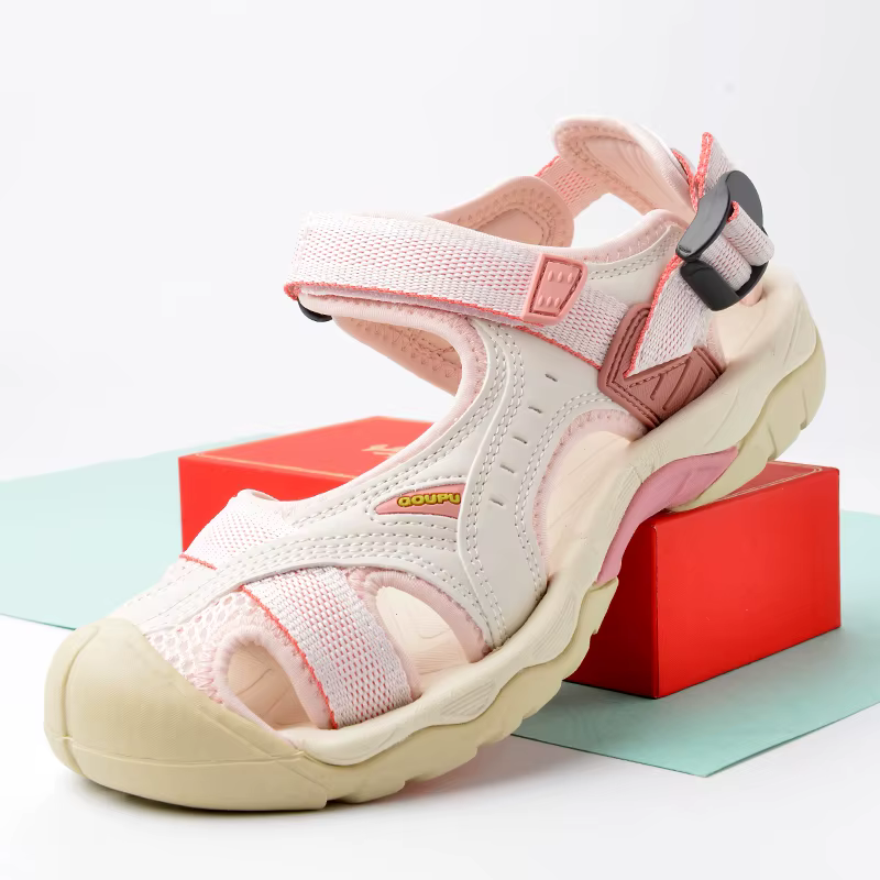 Nouvelles chaussures pour hommes et femmes