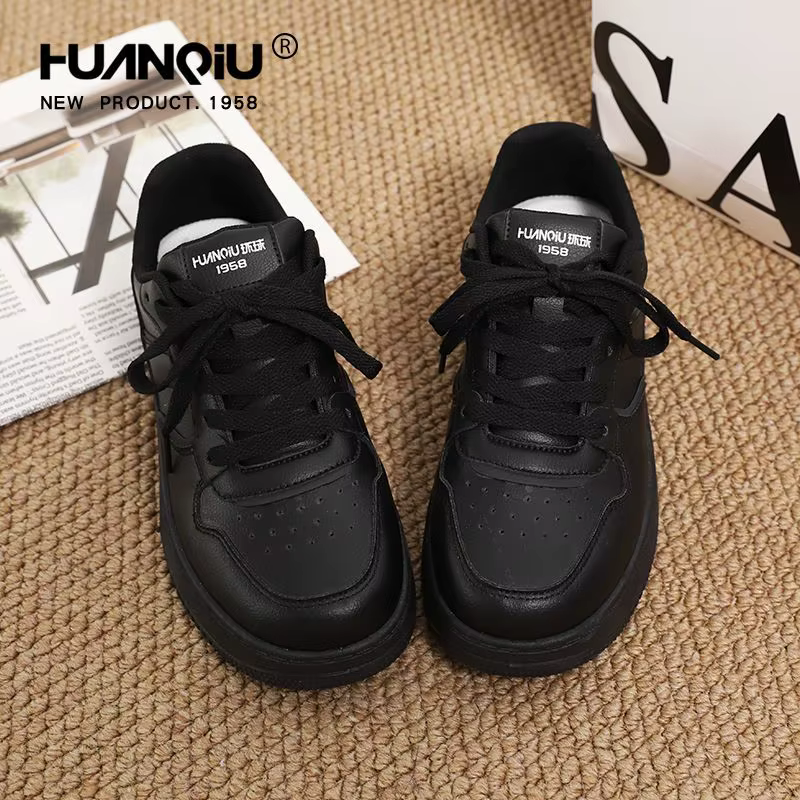 Nouvelles baskets basses respirantes pour femmes noires
