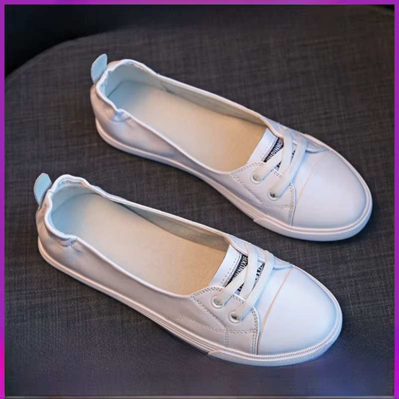 Chaussures blanches à enfiler en cuir pour femmes