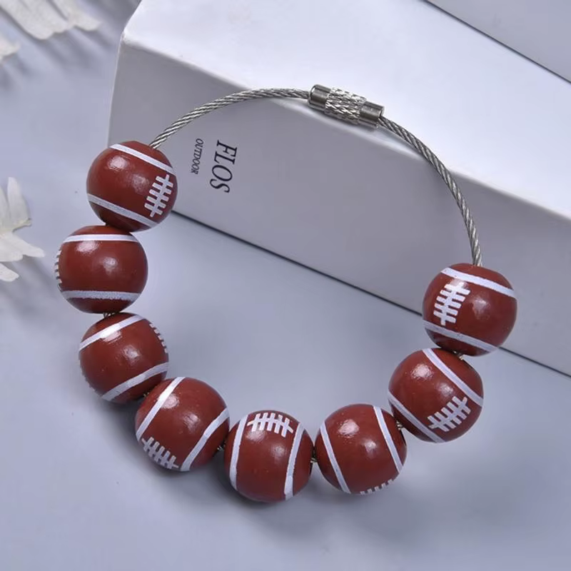 Pendre sport en forme baseball Accessant baseball attrayant Embellissement élégant Ornement suspendu pour les