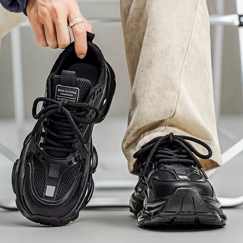 Chaussures de sport décontractées pour hommes en noir pur luxueuses