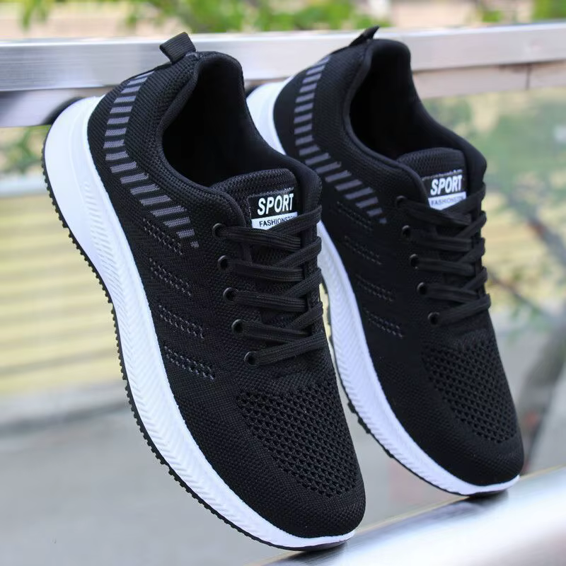 Chaussures de course légères et respirantes pour hommes, nouveau style printemps, sportives et décontractées, bout rond, maille, semelle souple, chaussures de course légères