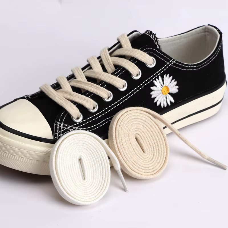 Lacets de chaussures de sport plats et solides