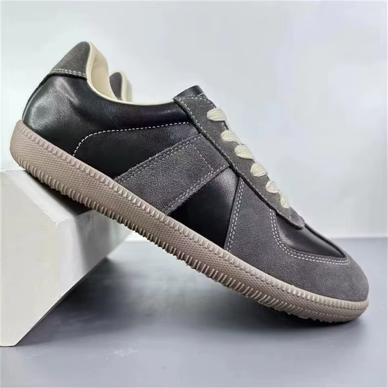 2025 Designer Hommes Baskets Vintage Noir Véritable Cuir De Vachette Chaussures Décontractées À Lacets Blanc Plat