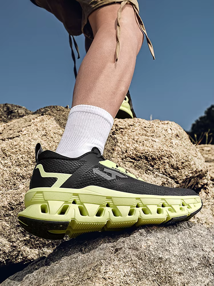 Chaussures de course planche de carbone spécialité Marathon hommes sport respirant léger femmes confortable athlétique antidérapant baskets