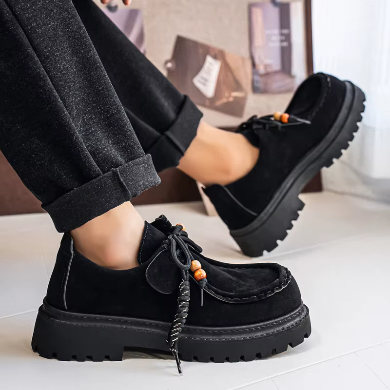 Chaussures larges pour hommes