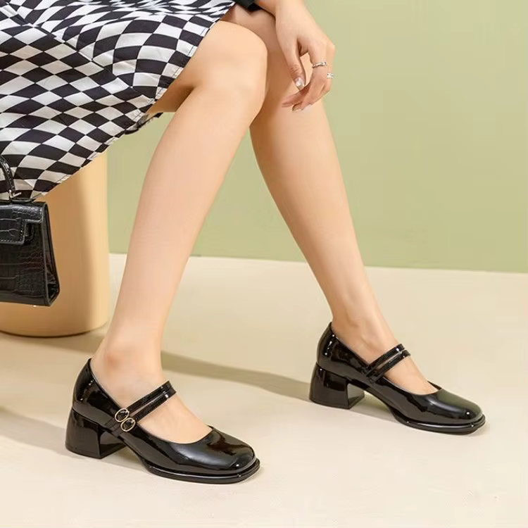 Chaussures Mary Jane à talons hauts rétro