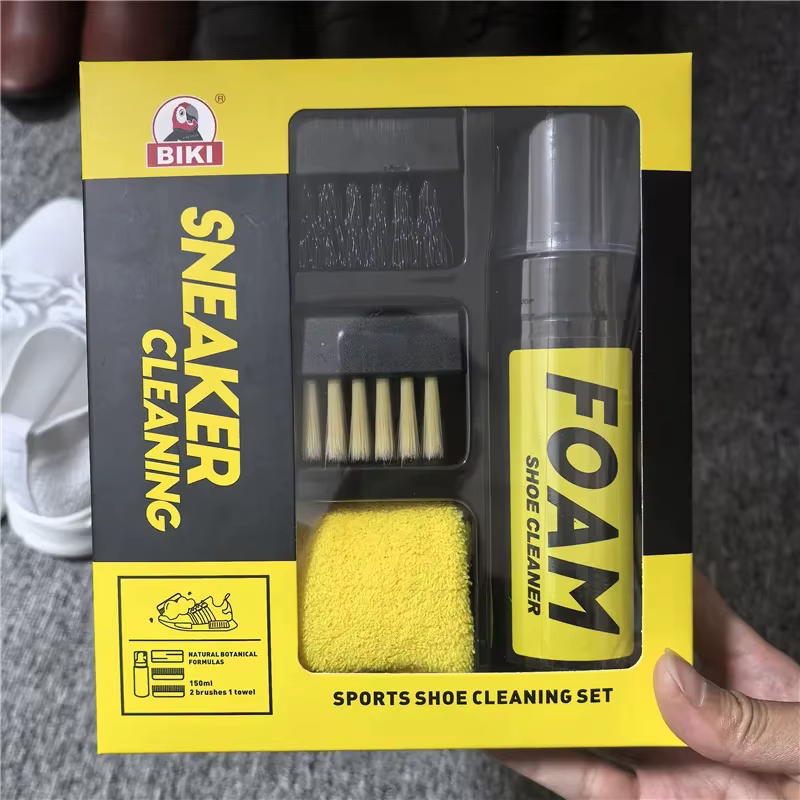 Kit de nettoyage à sec 150 ml pour chaussures – Nettoyant moussant sans eau pour baskets avec brosse et chiffon