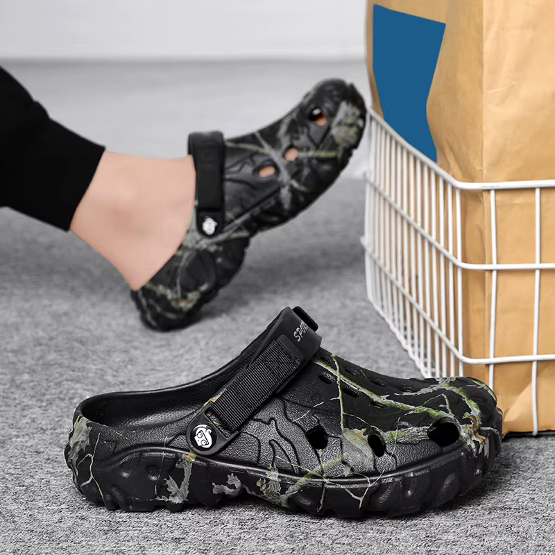 Chaussures Croc pour hommes, nouveau style d'été, antidérapantes, résistantes à l'usure, chaussures de plage, sandales, pantoufles pour hommes