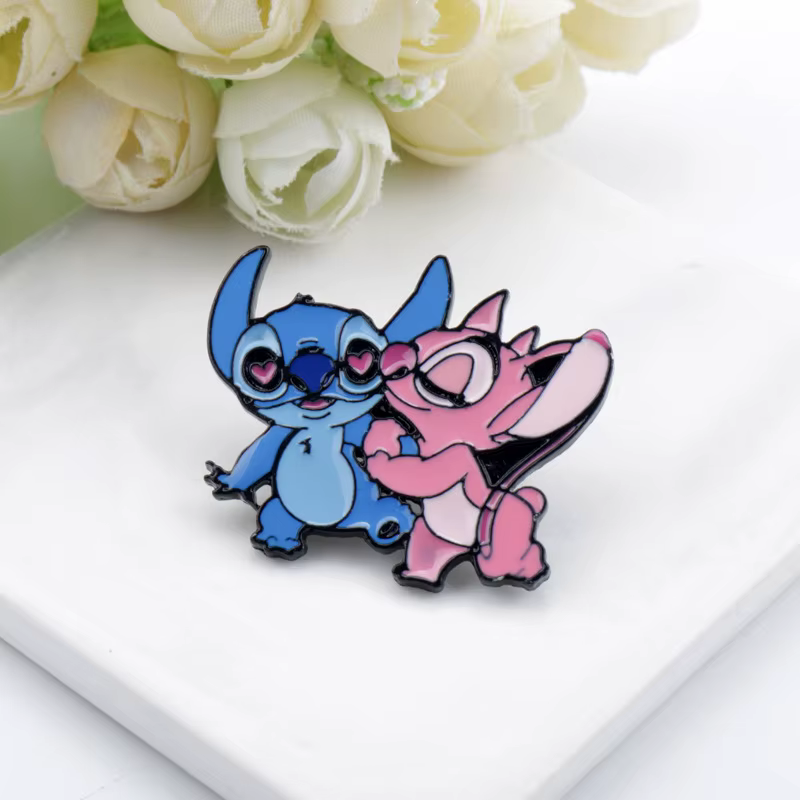 Broche Stitch, Badge Stitch, badge mignon de dessin animé, accessoires pour sacs et vêtements, accessoires de décoration en métal, cadeau