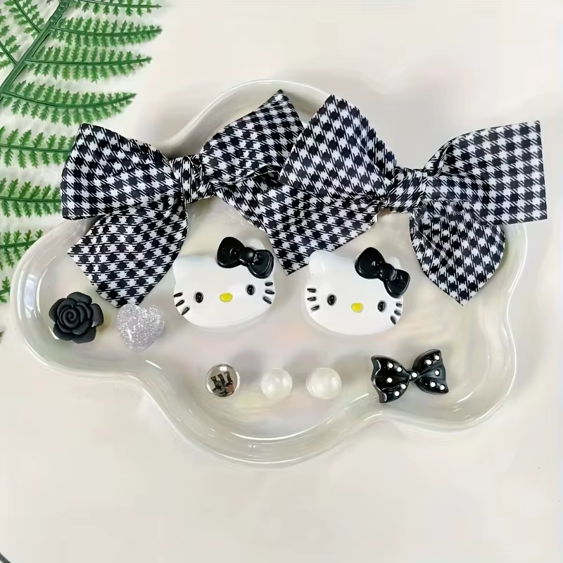 Breloques de chaussures de la série Hello Kitty