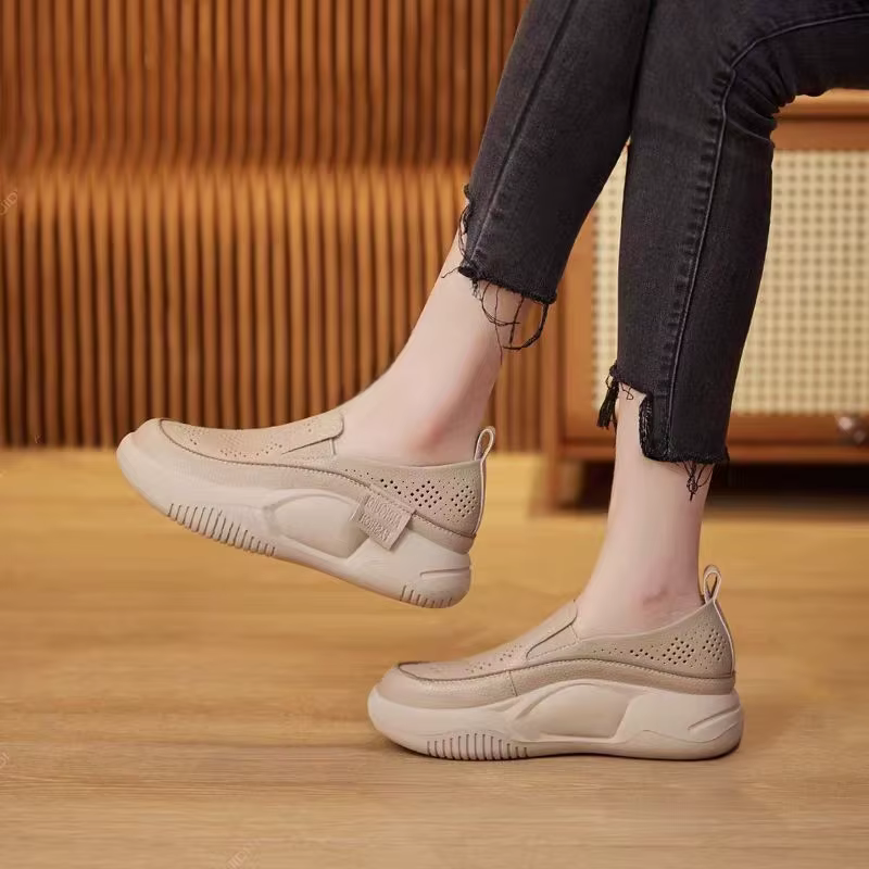 Chaussures simples à bout rond et semelle souple pour femmes