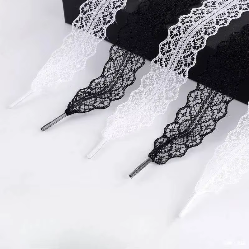Lacets en dentelle pour femmes