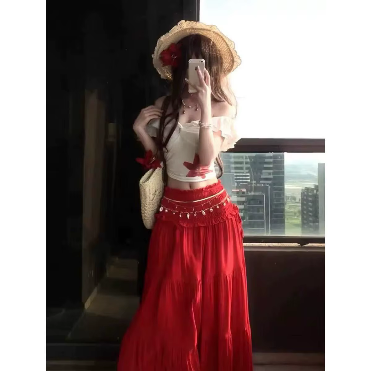 Ensemble 2 pièces style coquette pour femme : haut court épaules dénudées froncé et jupe longue rouge taille haute, coupe ajustée, tenue décontractée quotidienne d'été