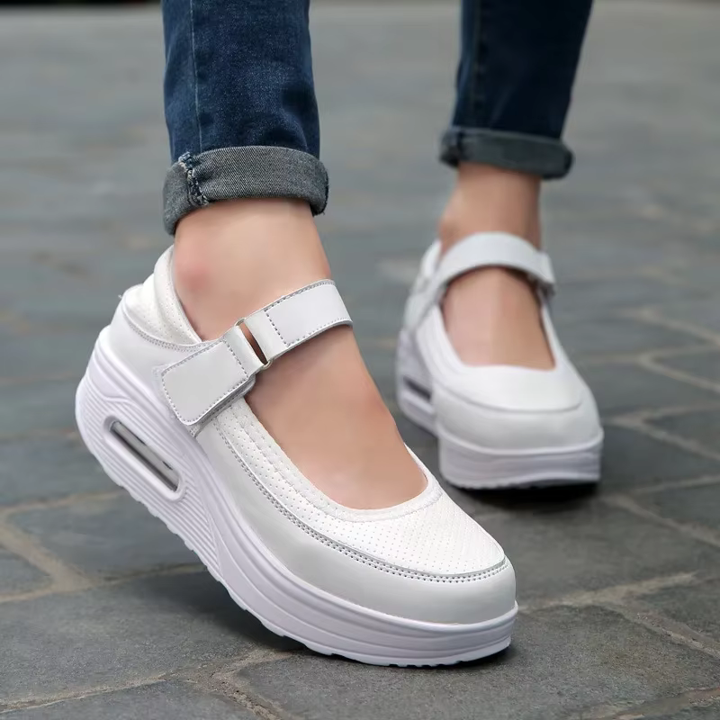 Femmes mode baskets vulcanisées plate-forme couleur unie dames chaussures décontracté respirant compensées Swing