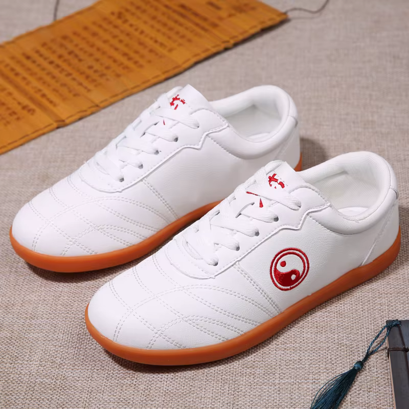 Nouvelles chaussures d'arts martiaux unisexes légères