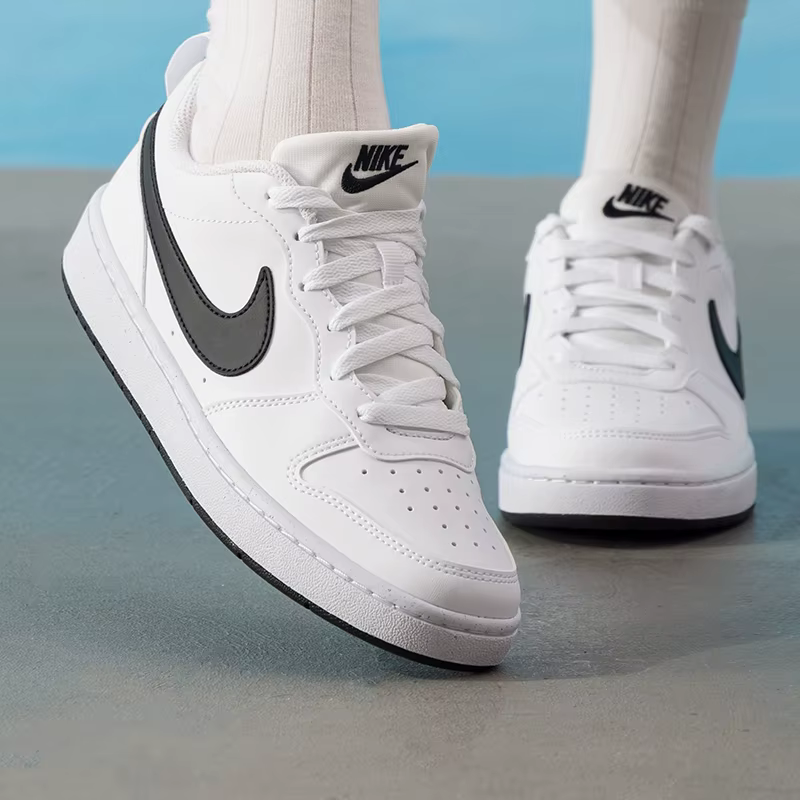 Nike Chaussures pour femmes Court Borough Low (Gs) Chaussures de sport