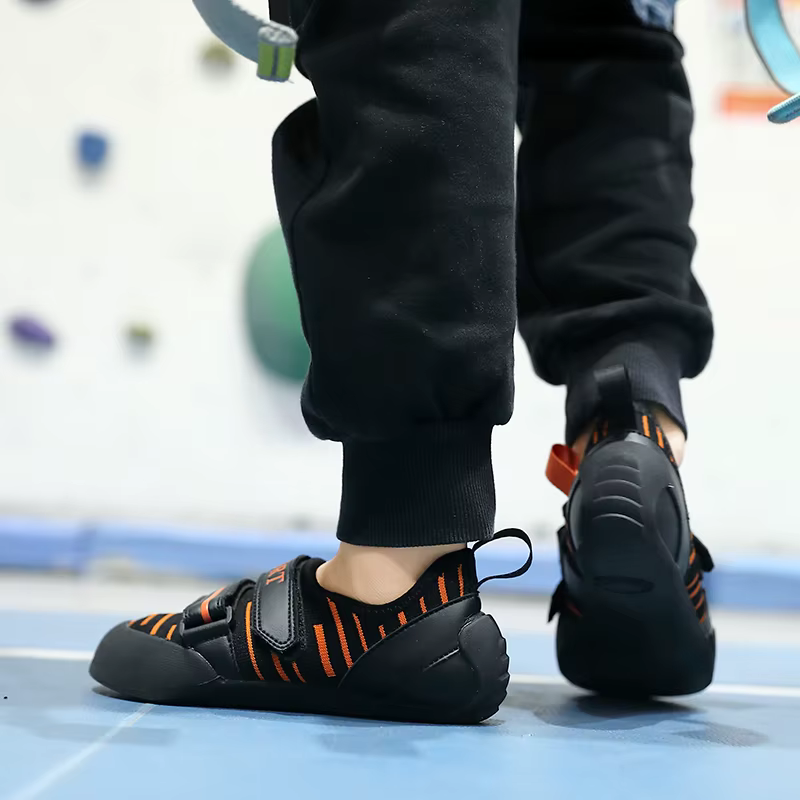 Chaussures d'escalade d'intérieur pour enfants