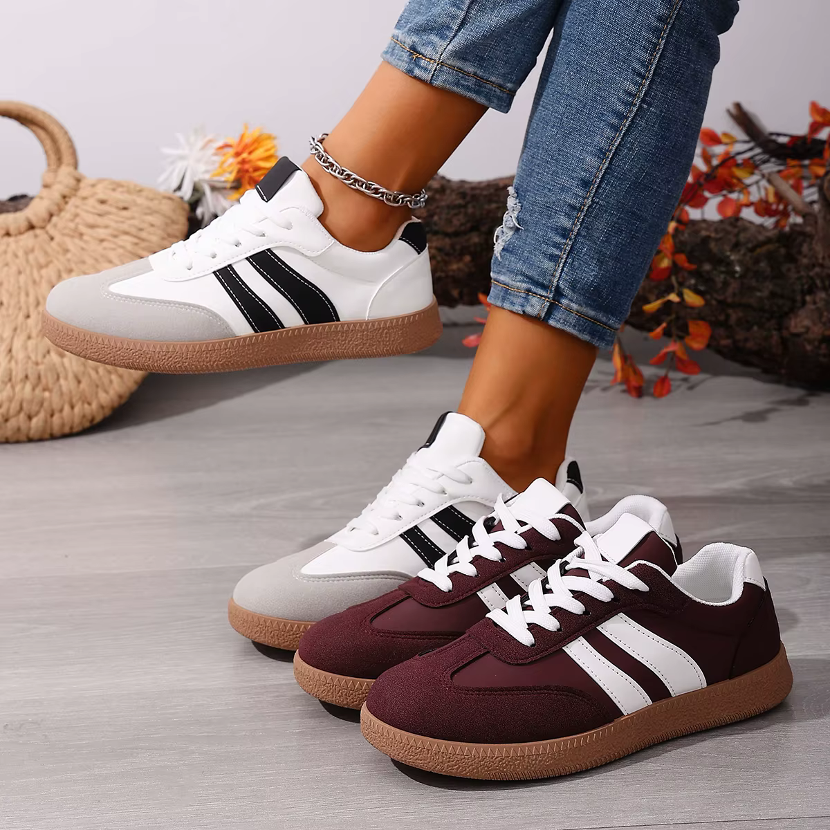 Baskets plates femme tendance rouge bordeaux 2026