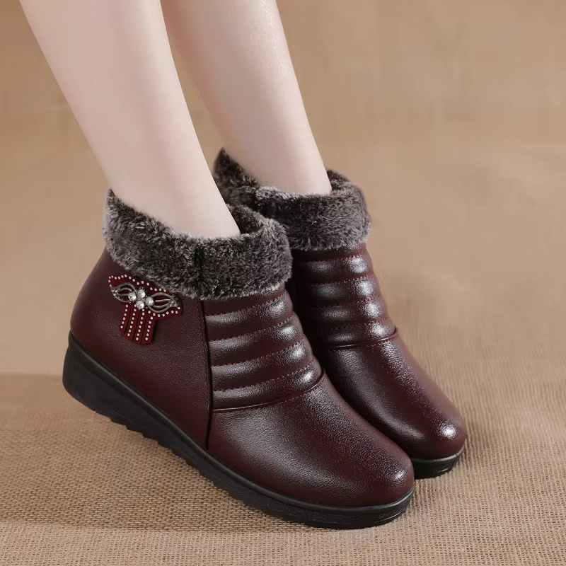 Chaussures d'hiver chaudes et confortables en coton pour les mères et les personnes âgées d'âge moyen avec fond souple antidérapant plat en polaire...