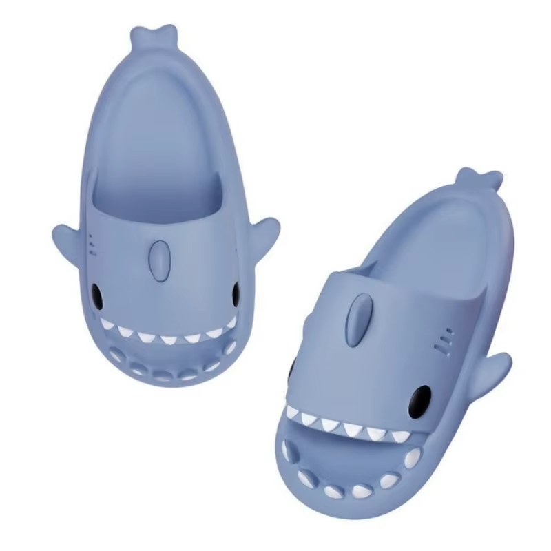 Pantoufles de requin à la mode pour femmes et hommes