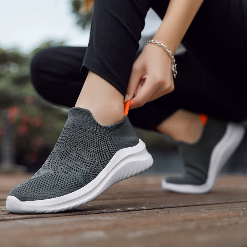 Chaussures de sport en maille pour hommes