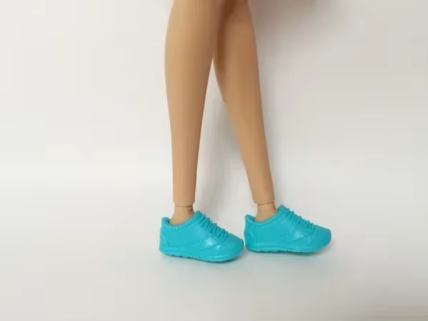 Chaussures de sport bleues, accessoires pour poupées Bbie D150