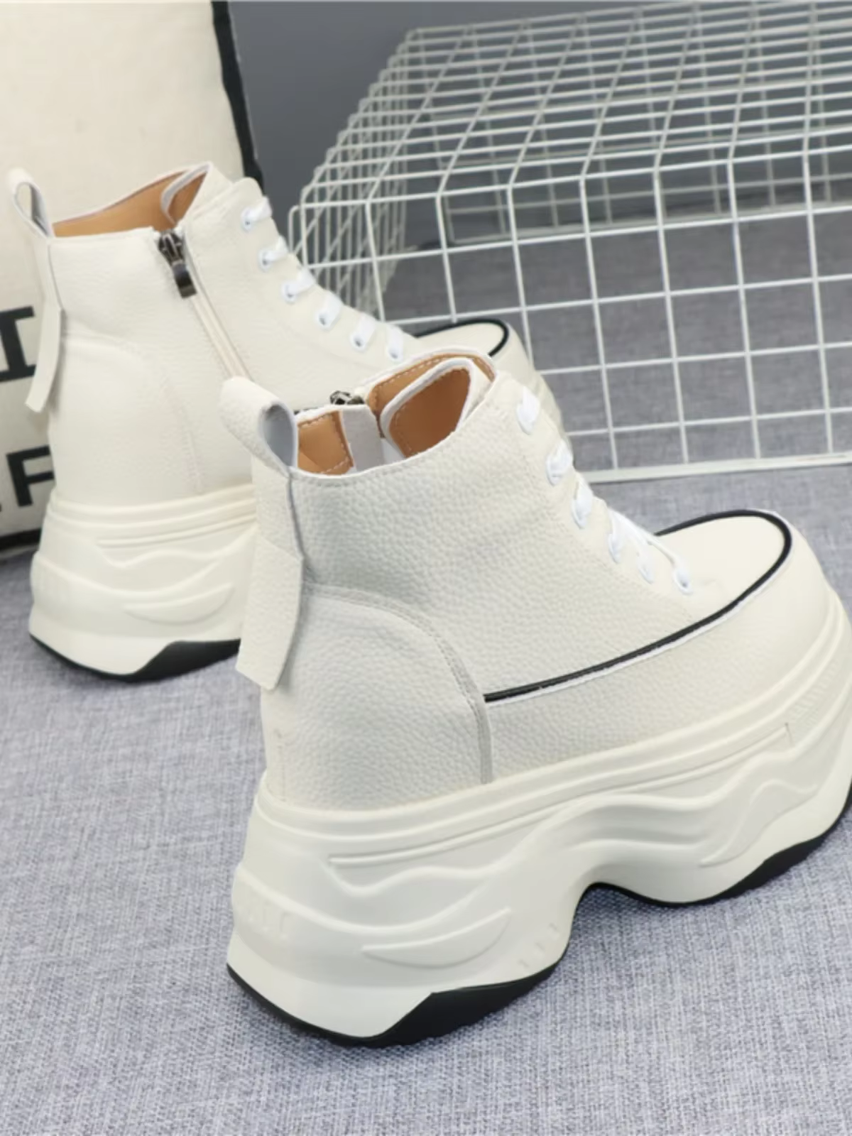 Chaussures à Semelle Compensée en Cuir pour Femme