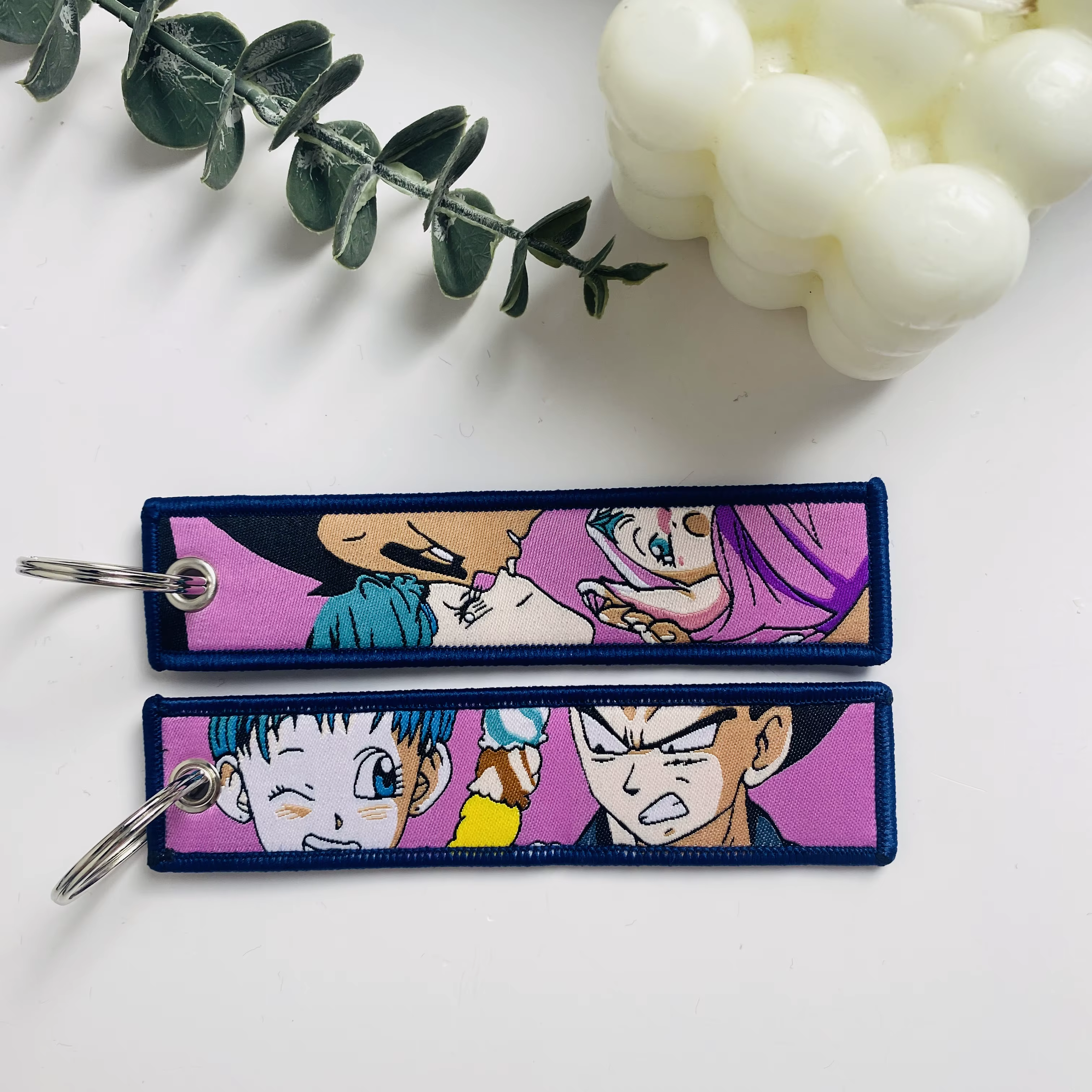 Porte-Clés Brodé à Motif d'Anime Japonais, Accessoire pour Sac à Dos, Voiture, Cadeau à la Mode