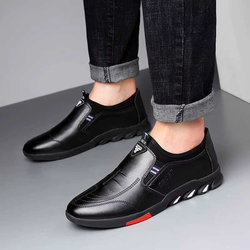 Chaussures en cuir à l'offre elles souples pour hommes