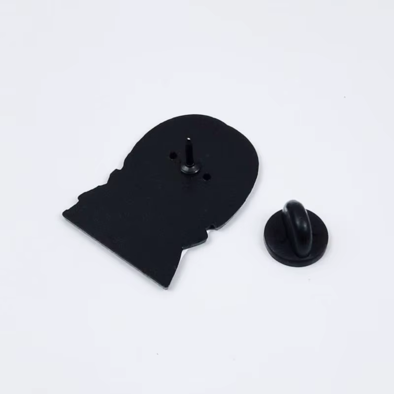 Broche Naruto, Accessoire Créatif Super Cool et Tendance, Motif Anime Uzumaki Naruto, pour Vêtements et Sacs à Dos