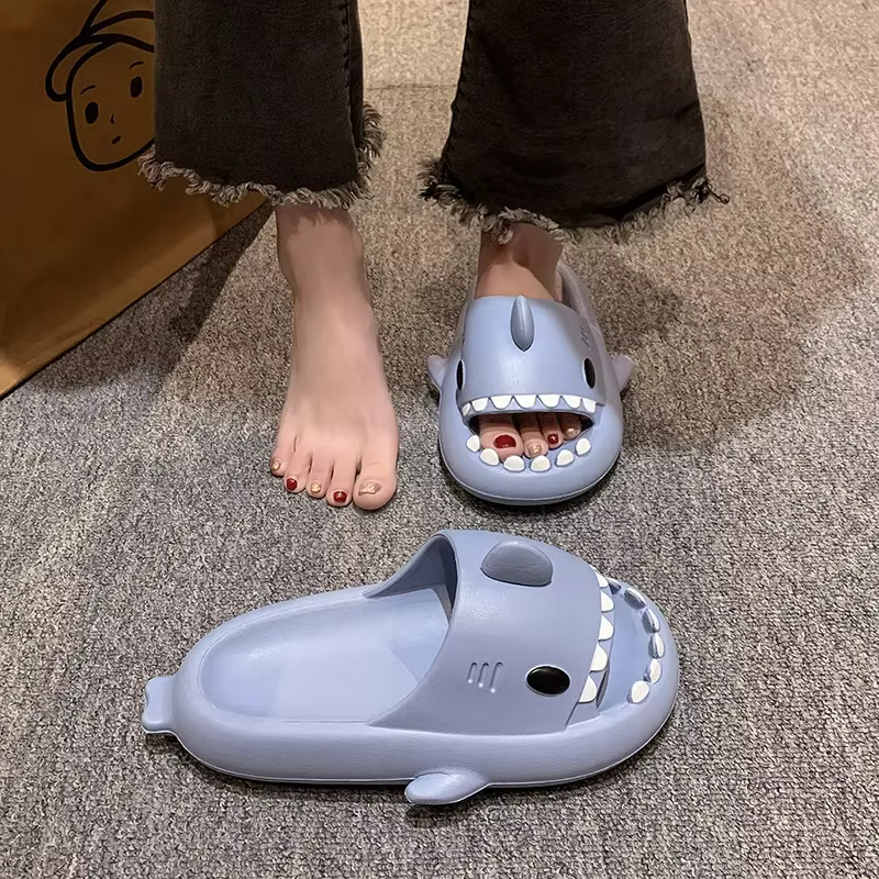 Pantoufles Requin pour Femme et Homme