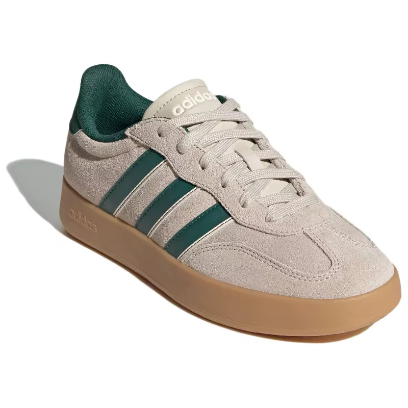 Adidas Barreda Chaussures de skate basses pour femme Marron