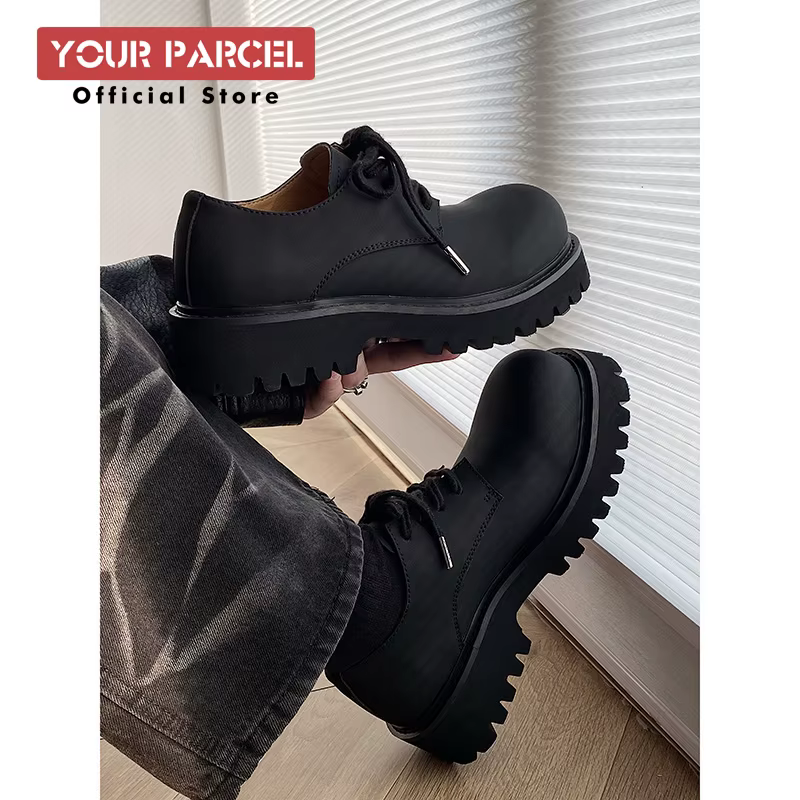 Chaussures en cuir mat pour hommes