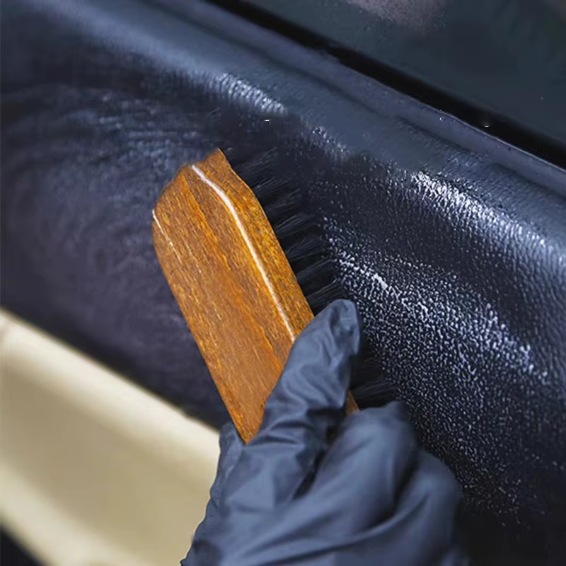 Brosse en bois à poils de cheval pour le nettoyage, l'entretien et le polissage des chaussures en cuir, le detailing des tableaux de bord et l'entretien des intérieurs de voiture, avec manche
