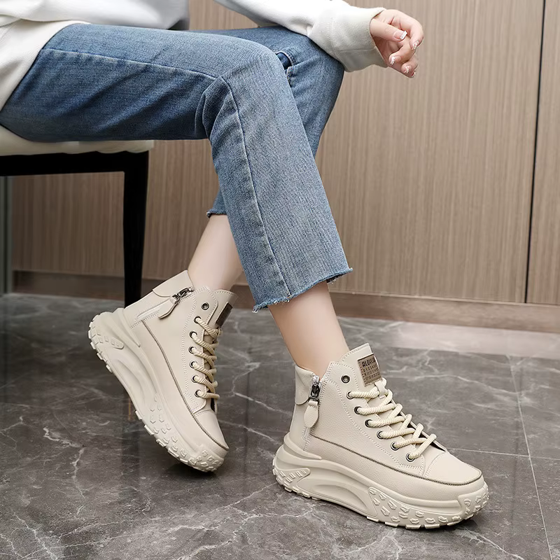 Chaussures montantes pour femmes