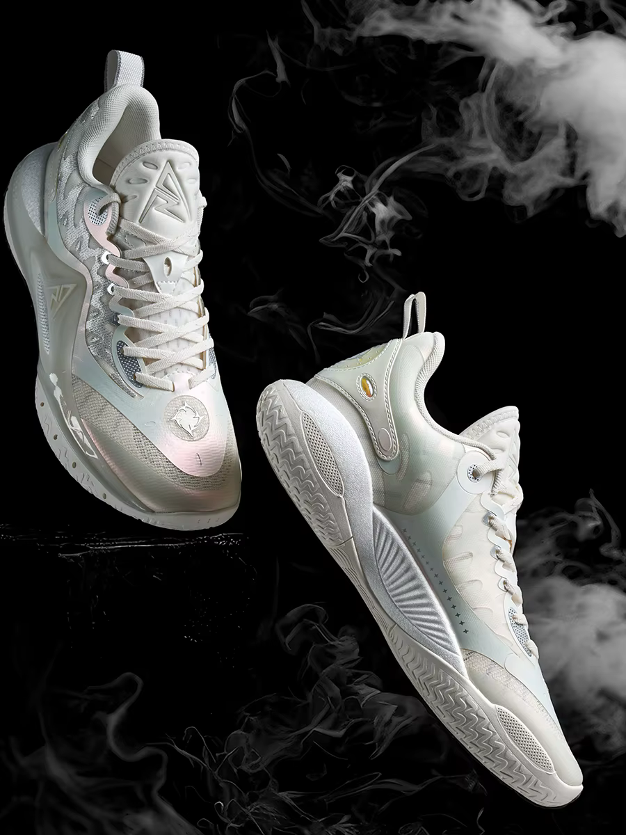 Chaussures de basket-ball RIGORER Austin Reaves AR2 'Ghost' – Baskets antidérapantes à rebond élevé avec électro-bordures blanches et argentées