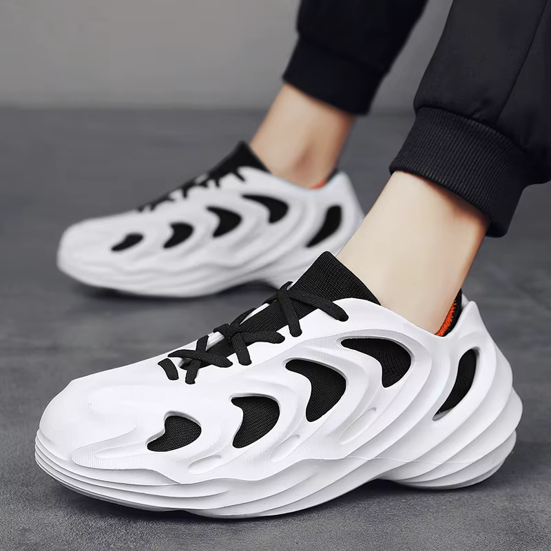 Nouvelles chaussures pour hommes : Mocassins décontractés et tendance à découpes pour le printemps