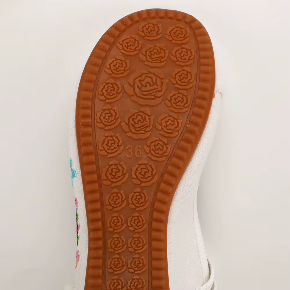 Chaussures Hanfu brodées pour femmes