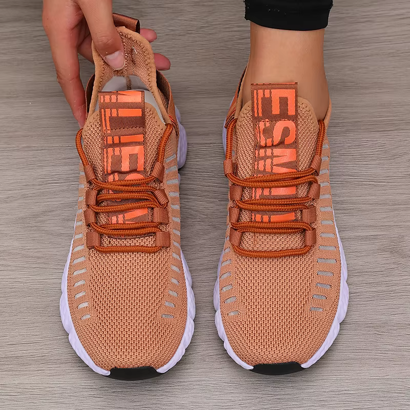 Chaussures de sport pour femmes maille légère semelle souple sangle de Jogging respirant mode