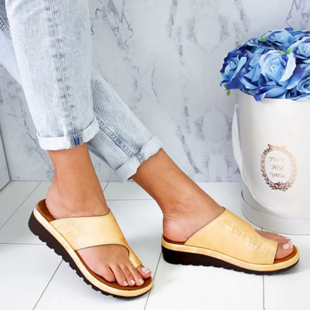 Nouvelles femmes pantoufles semelle plate décontracté doux gros orteil pied sandale