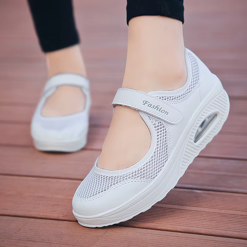 Chaussures de marche pour femmes