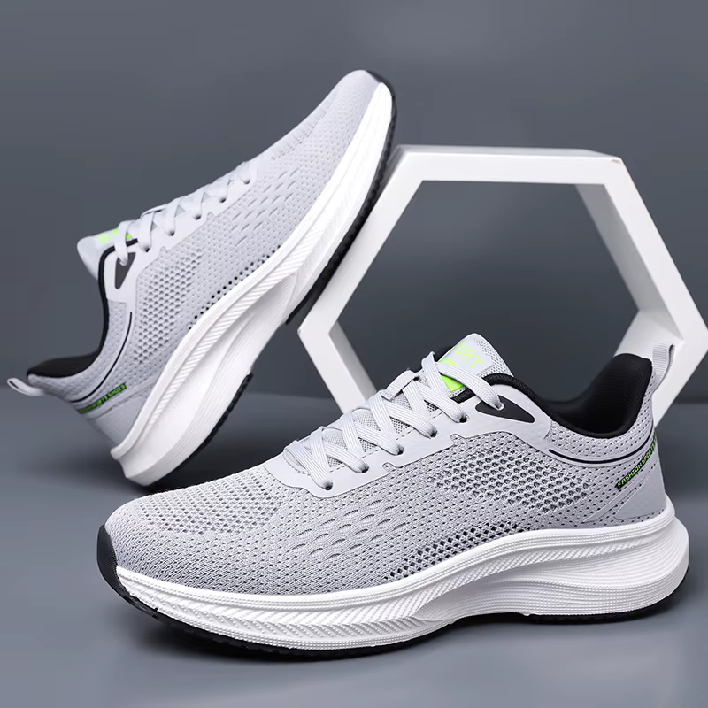 Chaussures de course en maille blanche pour hommes