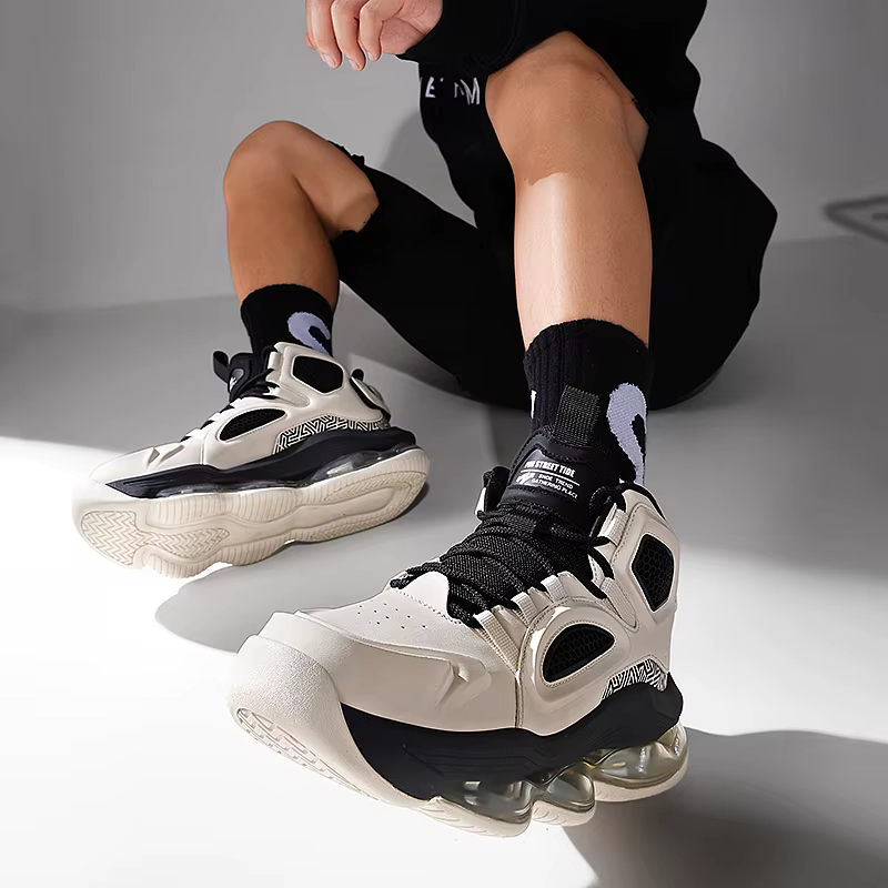 Chaussures de basket-ball pour hommes