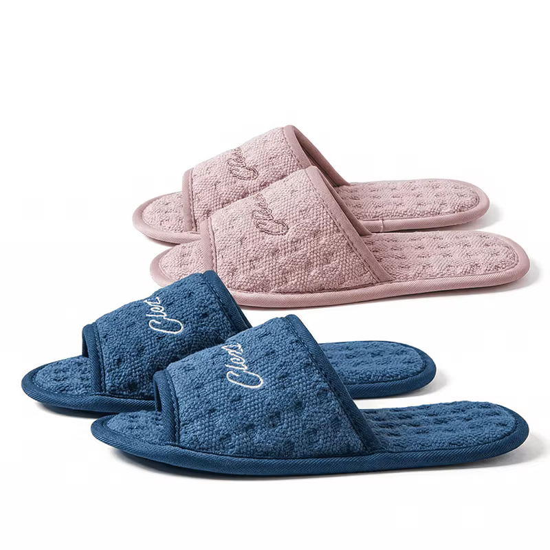 Nouvelles pantoufles d'intérieur en coton pour femmes