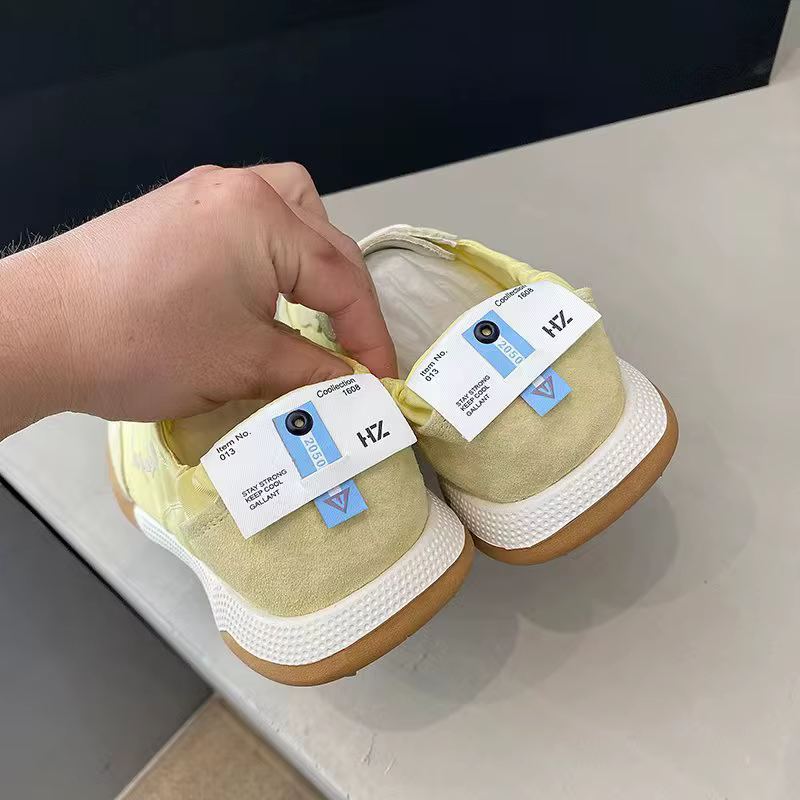 Chaussures d'entraînement allemandes pour femmes