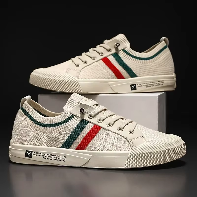 Baskets de mode pour hommes maille légère respirant mocassins de marche en plein air chaussures plates pour homme